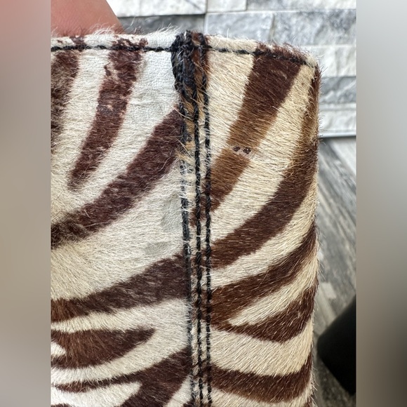 90’s Steve Madden Zebra  Haircloth  Ankle  Retro Boots Size 10B - Picture 14 of 14